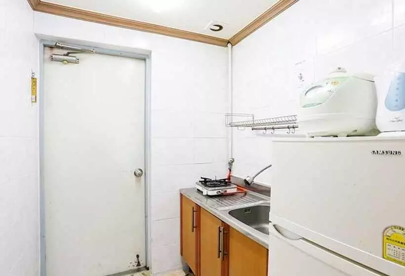 Taean Baegakgwan Pension