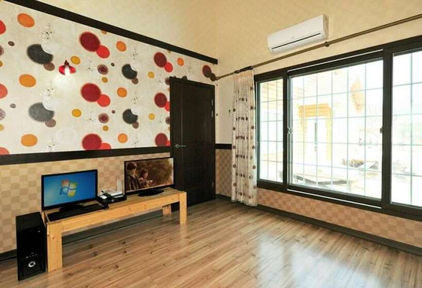 Yanggu Gohyangui Bom Pension