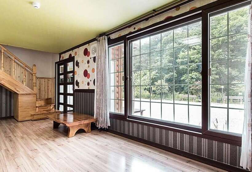 Yanggu Gohyangui Bom Pension