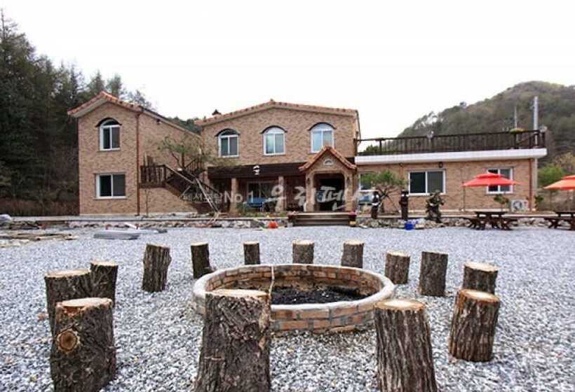 Yangpyeong Pension Forest