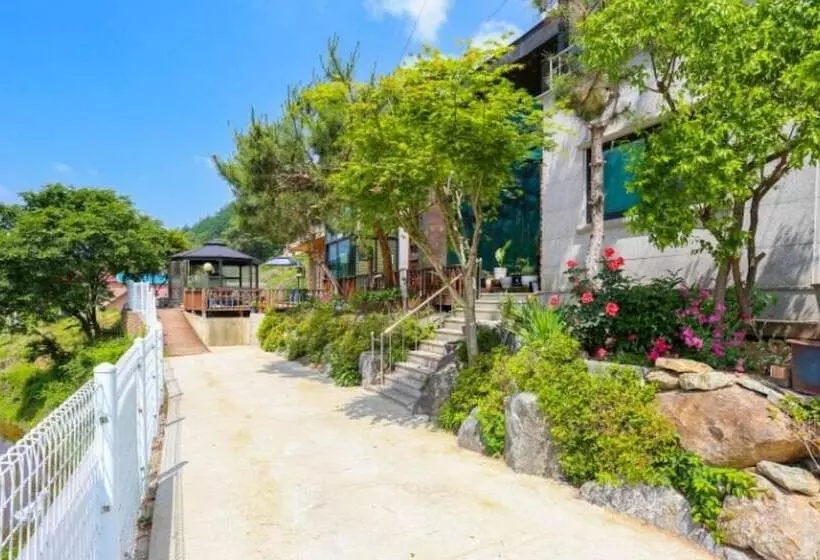 Yangpyeong Saesoon Pension