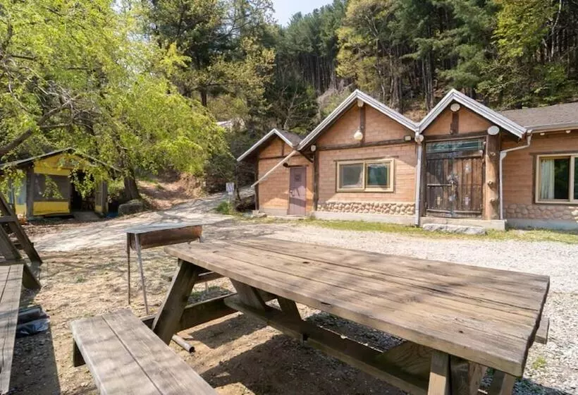 Yangpyeong Santa Pension