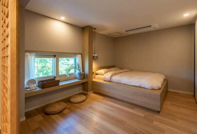 Yangyang Sosohaniyagi Pension