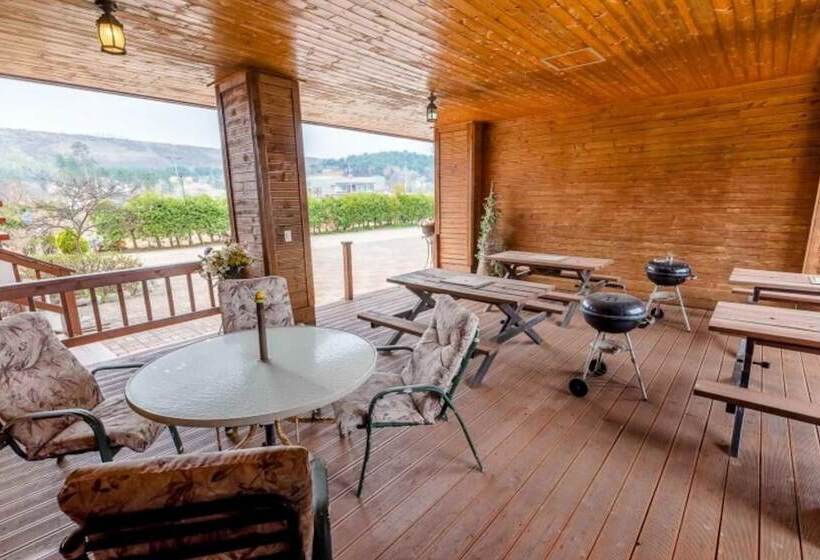 Yangyang Twin Beach Pension