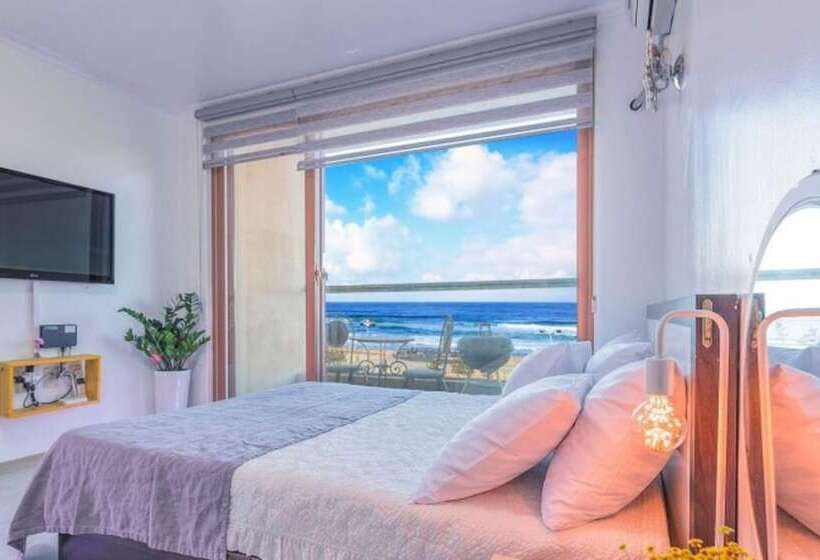 Yangyang Yemeusong Dongho Sea Pension