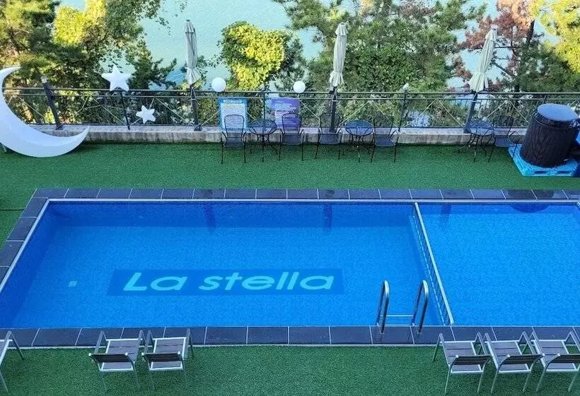 Yeosu Lastella Pension