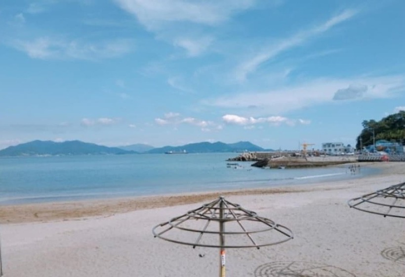 Yeosu Mosageum Pension