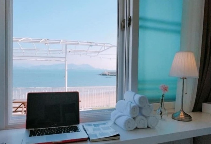 Yeosu Mosageum Pension