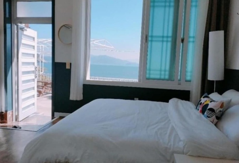 Yeosu Mosageum Pension