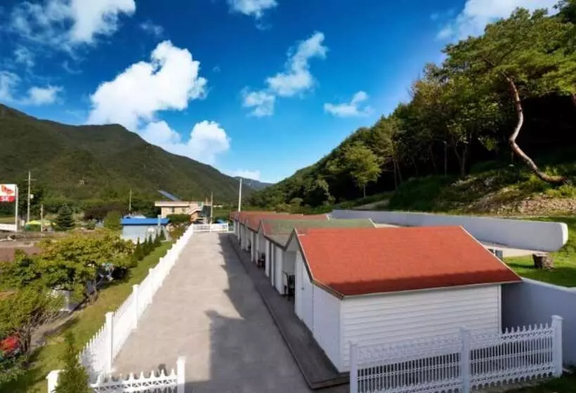 Youngwol Gimsatgat Hyugeso Pension