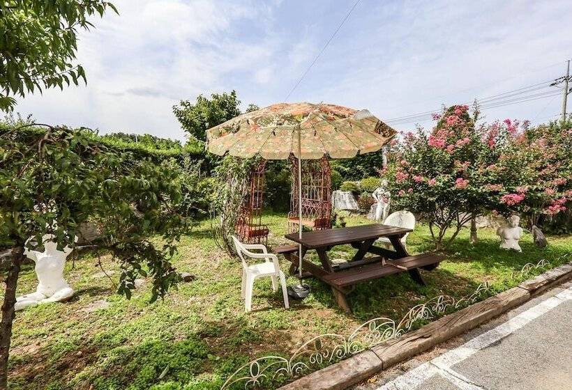 Cheongju Cleopatra Self Checkin Motel