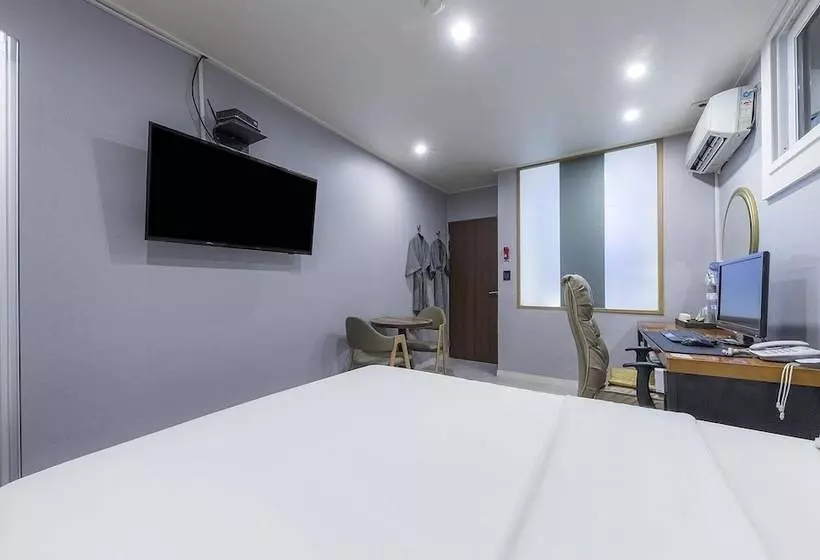 Chungju Healing Self Check In Motel