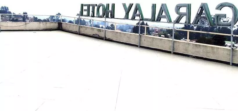 هتل Garalay