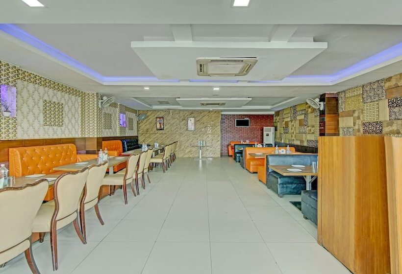 هتل Itsy By Treebo Black Diamond