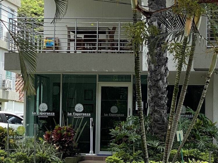 Отель La Esperanza Ciudad Jardin
