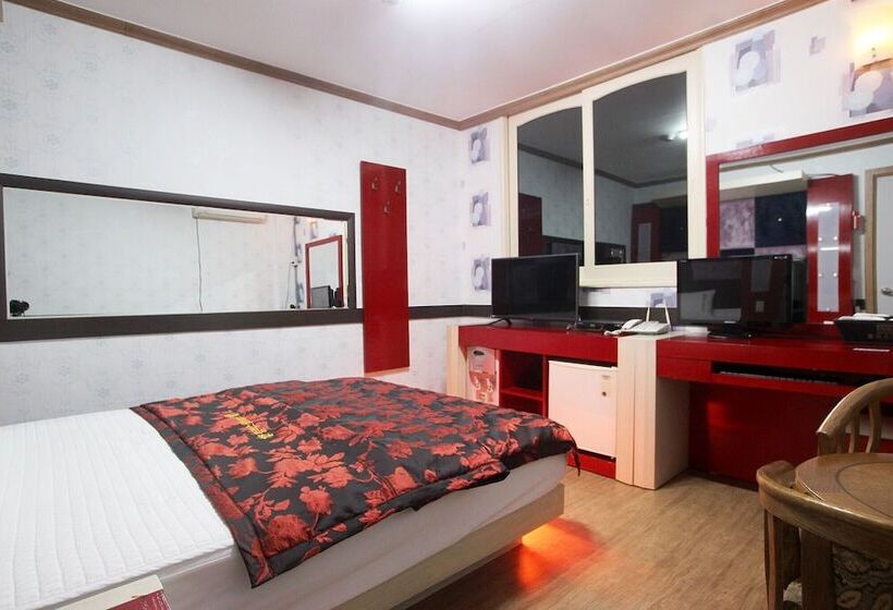 Мотель Andong Plus