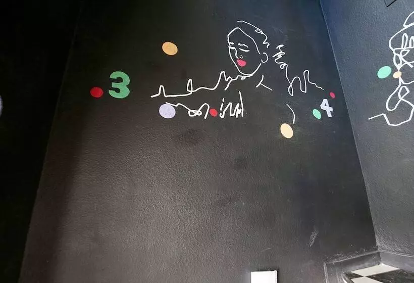 Motelli Cheonan Some