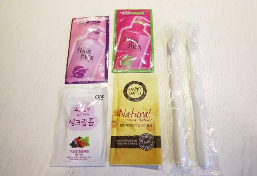 Motelli Cheonan Some