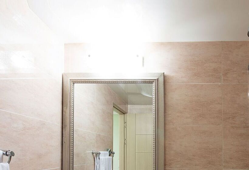 מוטל Gangneung Pine Hill