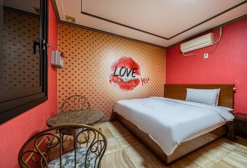 Motel Geojedo Gohyeon Surim