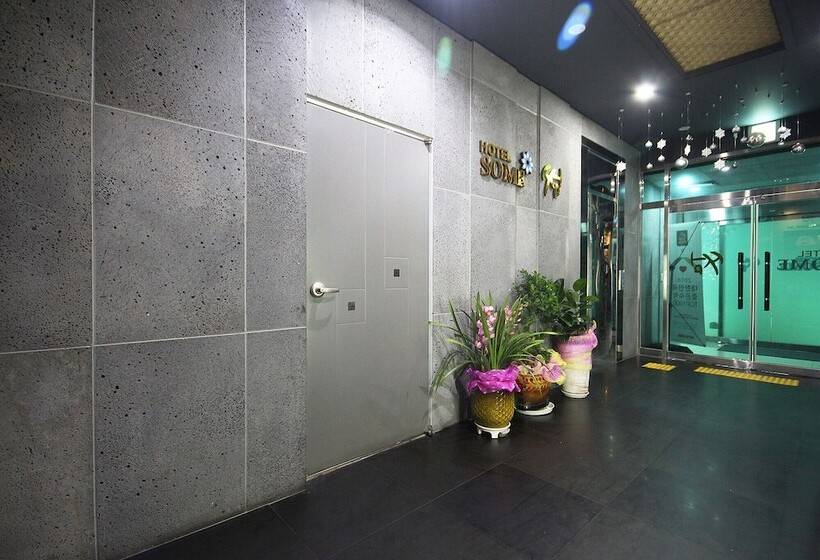 汽车旅馆 Gunsan Some