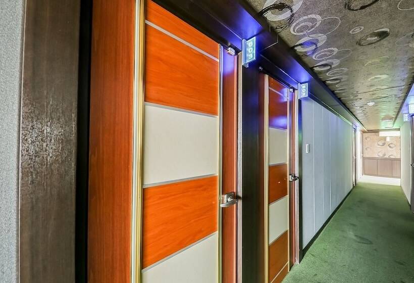 Motel Jecheon The Wall