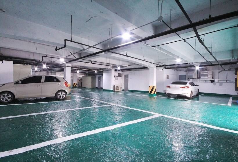 מוטל Jeonju Gosadong Cinema