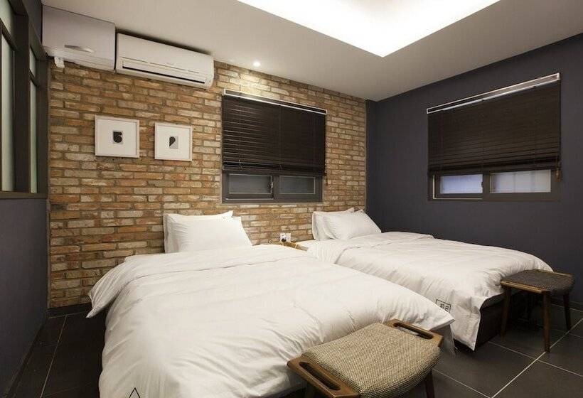 Motel No. 25 Changwon Jinhae