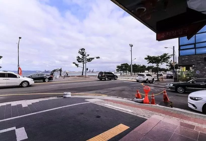 Motelli Pohang Yeongildae N Beach
