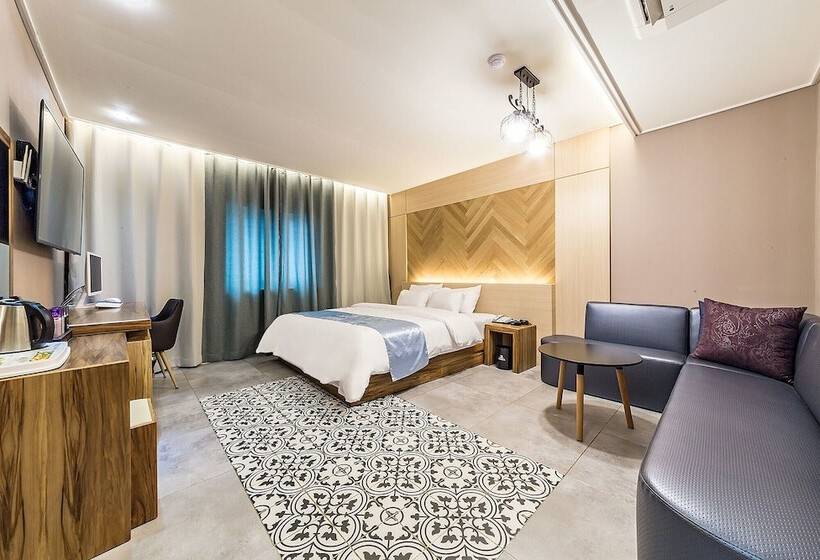 Motel Shiheung Tiara