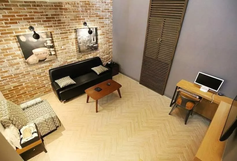 Motelli Yesan M1 Self Check In