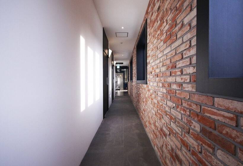 Motel Youngcheon Nnineteenth