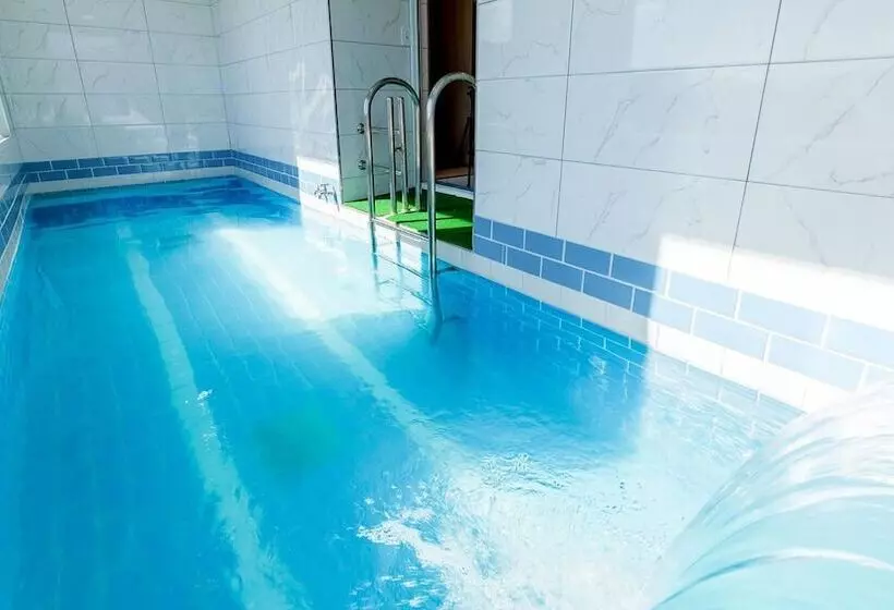 ペンション Gapyeong Grang Narang Pool Villa