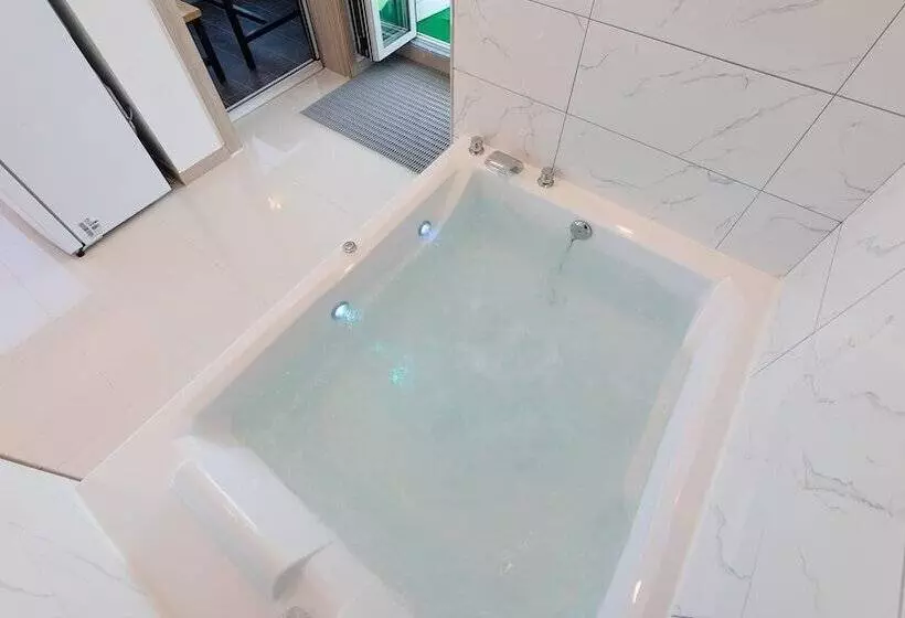 ペンション Gapyeong Grang Narang Pool Villa