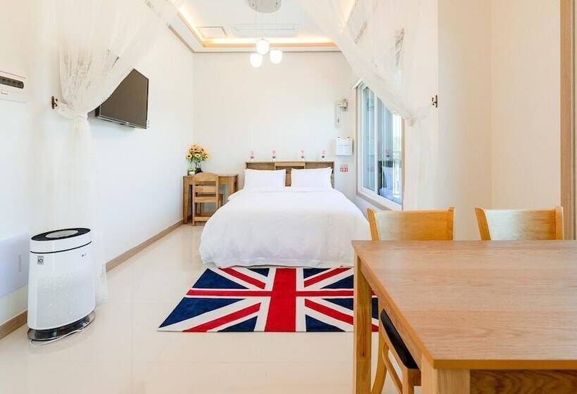 Pensão Gapyeong Grang Narang Pool Villa