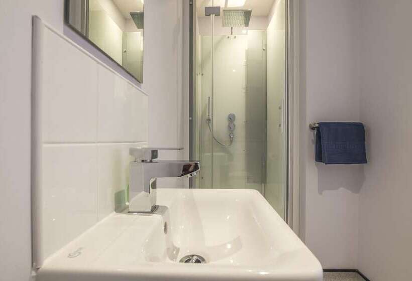 פנסיון Ocean Cabins Saundersfoot