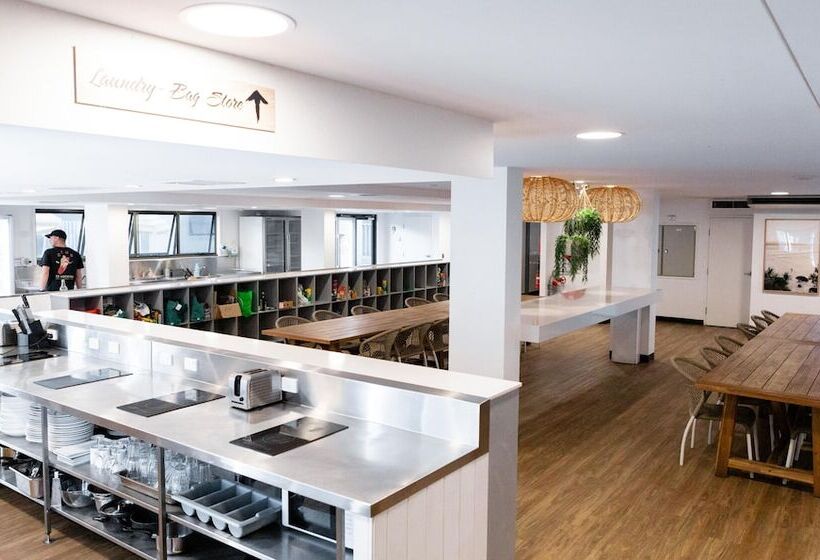 호스텔 The Surf House