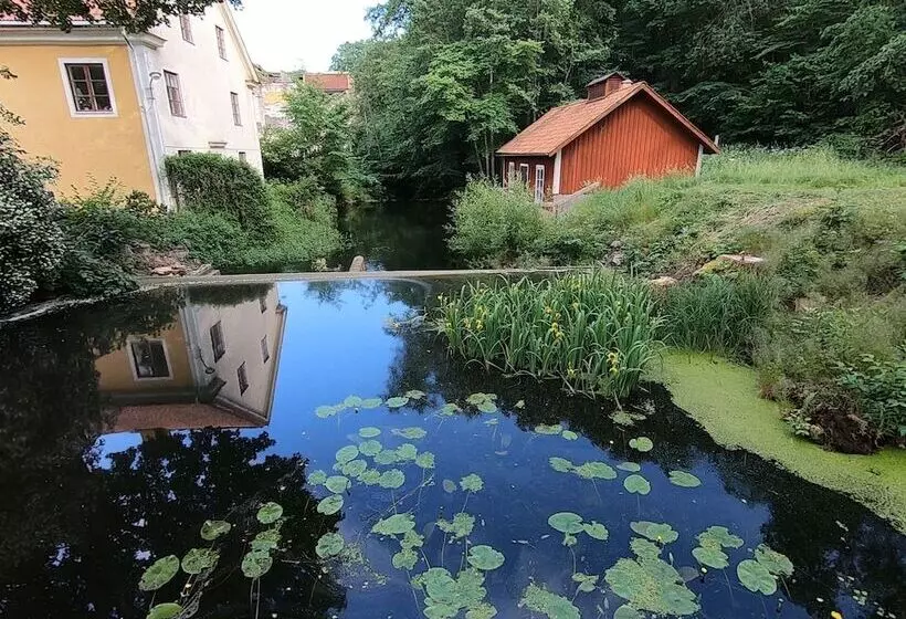 ベッドアンドブレックファースト Eds Bruk Basecamp