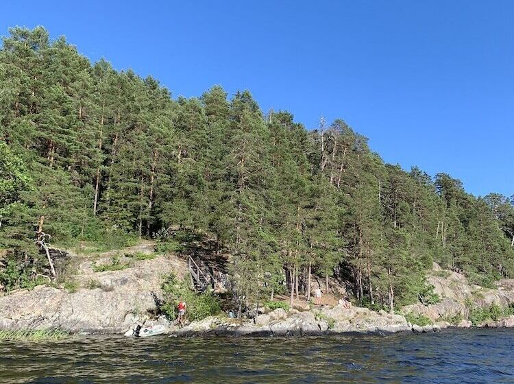 צימר Eds Bruk Basecamp