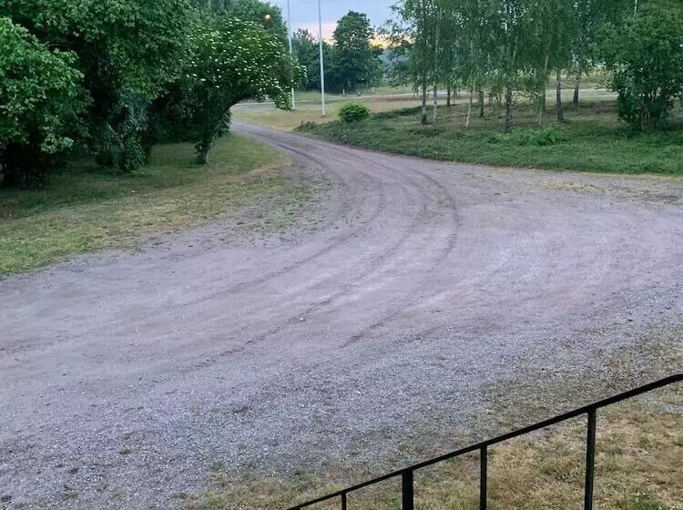 ベッドアンドブレックファースト Eds Bruk Basecamp