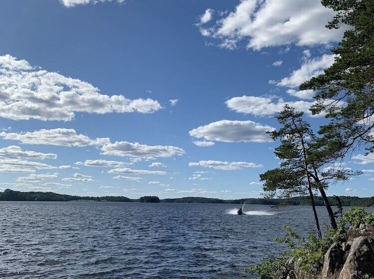 צימר Eds Bruk Basecamp