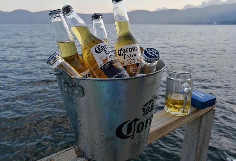 Hostal & Restaurante Bar Xtream