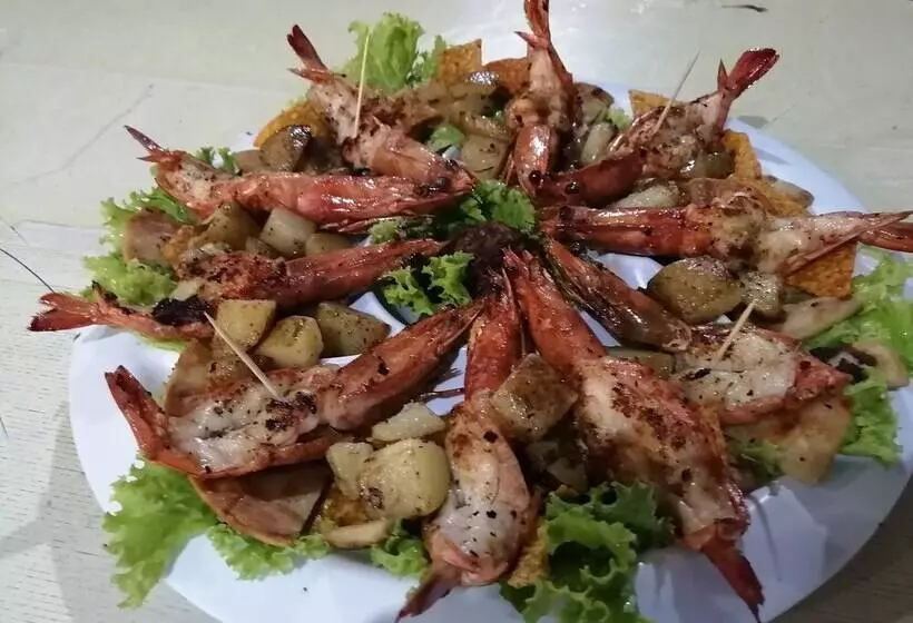 Hostal & Restaurante Bar Xtream