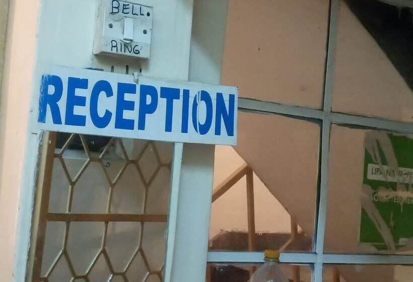 هتل Glory Guest House