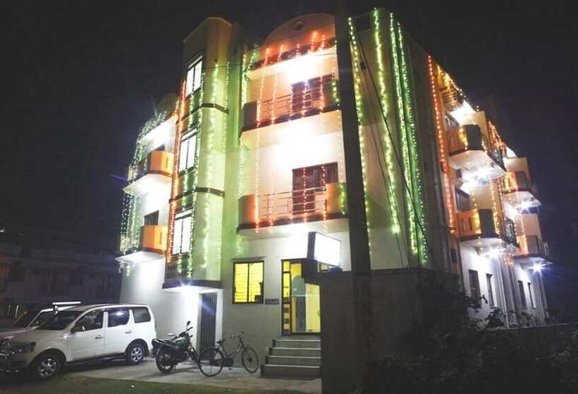 هتل Goroomgo Prateek Residency Digha