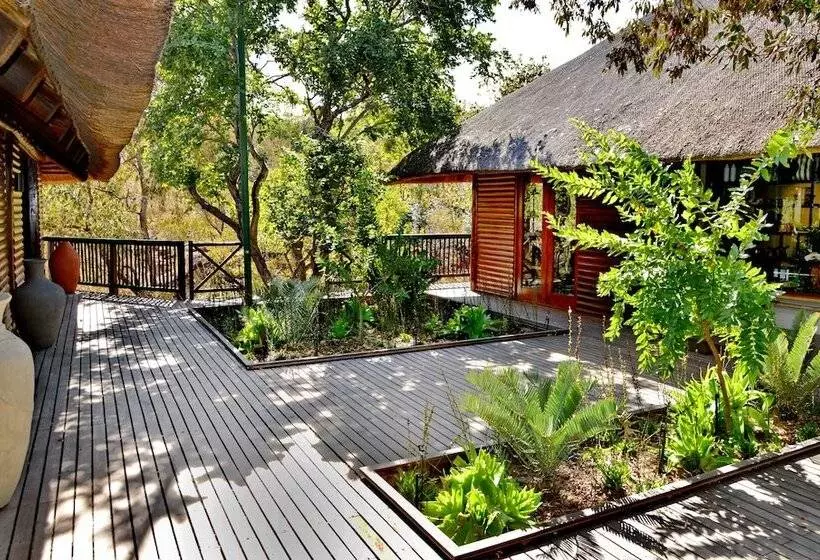 Hotelli Laluka Safari Lodge