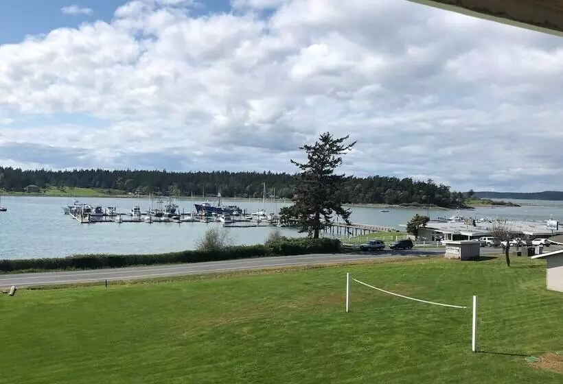 Hotelli Lopez Islander Resort