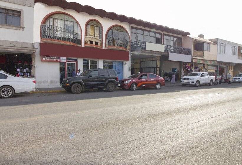 فندق Maya Ixtlan