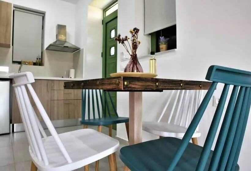 ホテル Messinian Horizons