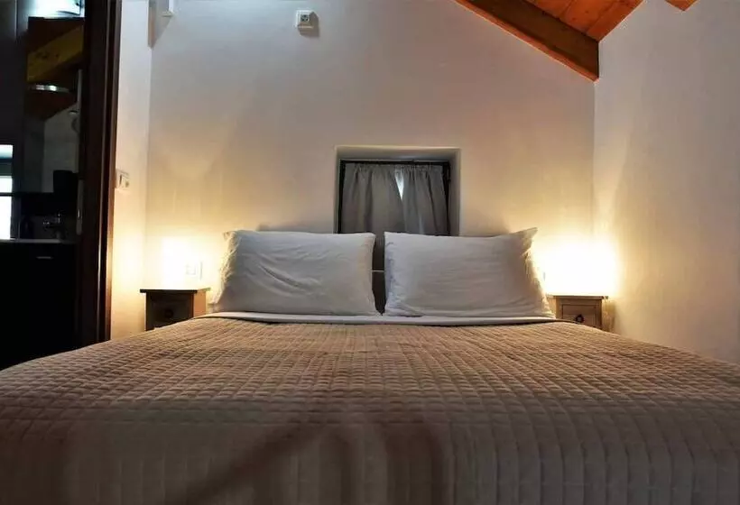 ホテル Messinian Horizons